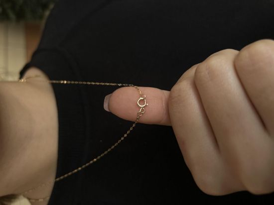 "Kelebek zincir kolye, 1,03 gram tasarımıyla Altın Kolye kategorisinde, Goldium imzasıyla modern bir görünüm sunar