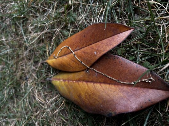 "Pullu İnce Gurmet Zincir Bileklik, 1,08 gram, Goldium ustalığı ve Altın Bileklik modeli ile uzun ömürlü kullanım sağlar