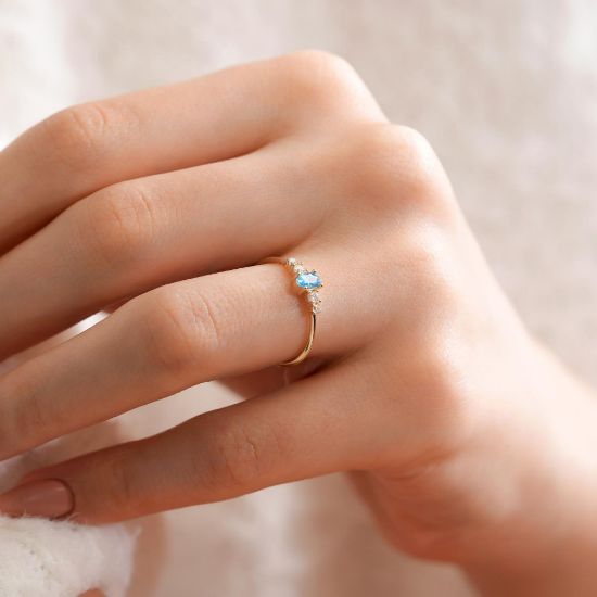 "14  Ayar Altın Baget Taşlı Yüzük, 1,05 gram, Goldium ustalığı ve Altın Baget Yüzük modeli ile uzun ömürlü kullanım sağlar