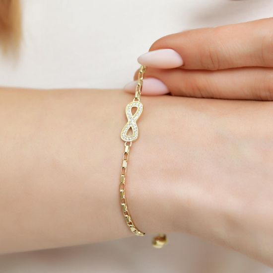 "14 Ayar Altın Taşlı Sonsuzluk Bileklik, 2,58 gram tasarımıyla Altın Sonsuzluk Bileklik kategorisinde, Goldium imzasıyla modern bir görünüm sunar